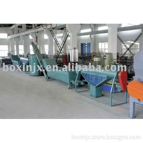 PET bottles pelletizing machine